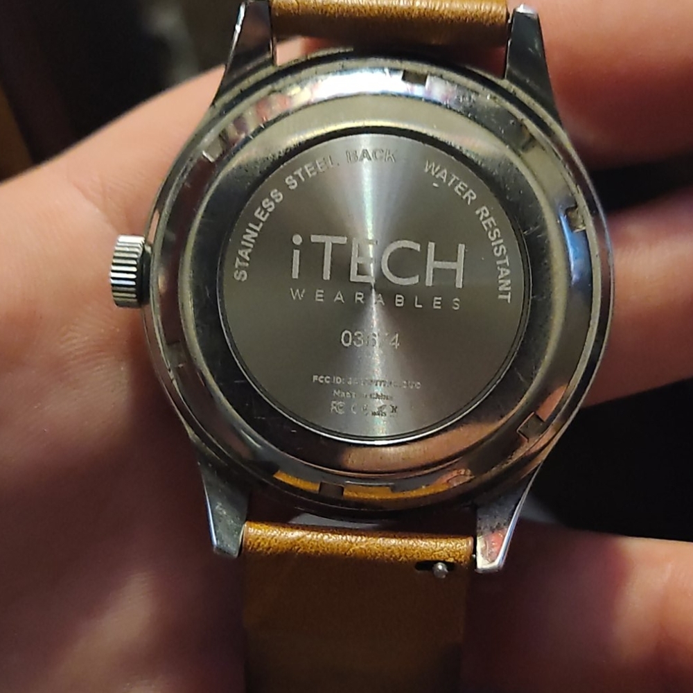 Watch - Picture 2 of 4